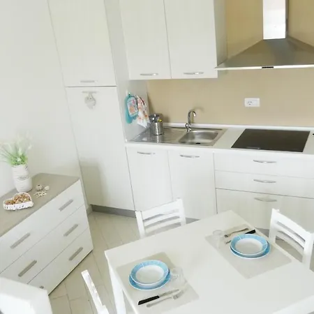 Affittimoderni Bouganville - Vibo07 *